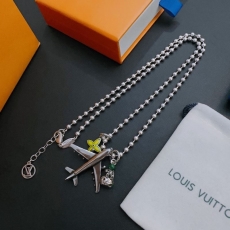 Louis Vuitton Necklaces